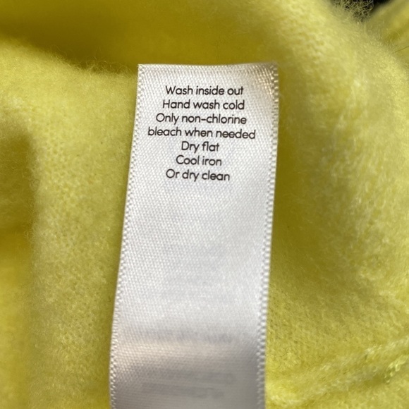 ATHLETA TRANSIT PULLOVER TURTLENECK SWEATER FRESH YELLOW Top SZ XS - Picture 11 of 12